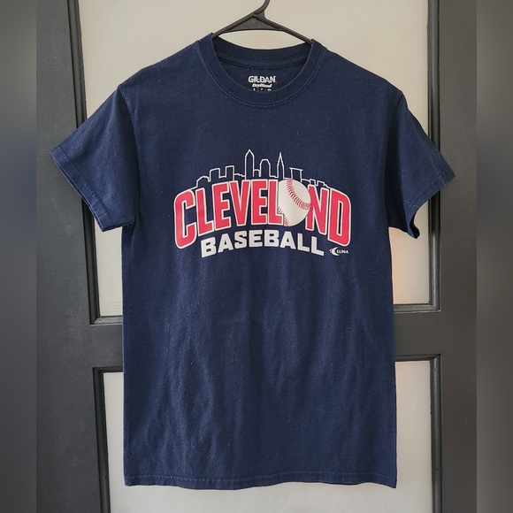 Men's Navy Blue Cleveland Baseball Tshirt - Picture 1 of 4